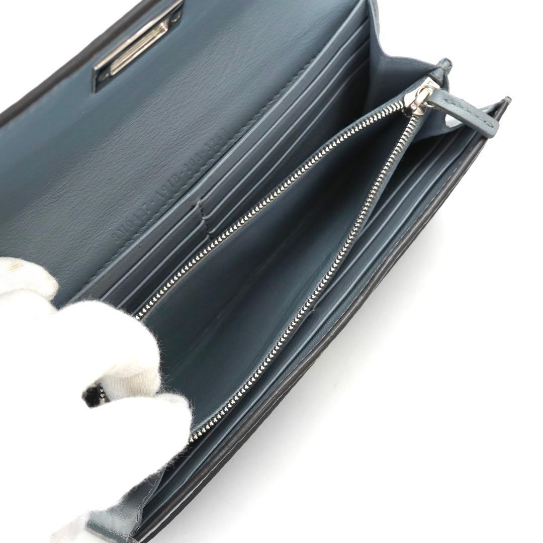 ✨未使用に近い✨　FENDI 長財布　ターンロック　ピーカブー　セレリア　刻印