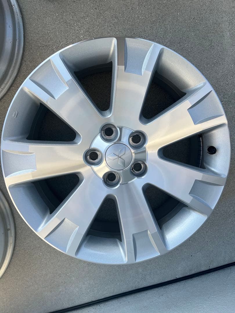 【純正戻しに】デリカD:5純正18インチホイール4本セット純正ナット付