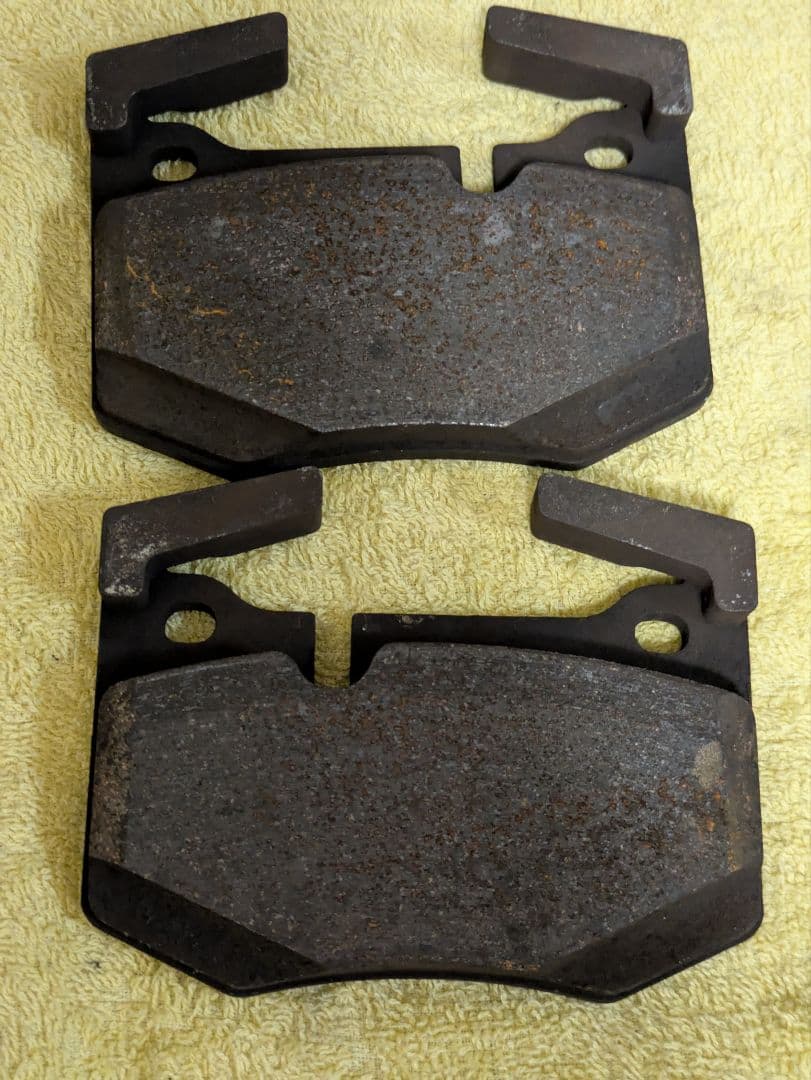 n*f様 【レクサス RCF/GSF】純正ブレンボブレーキパッドＦ·Rセット