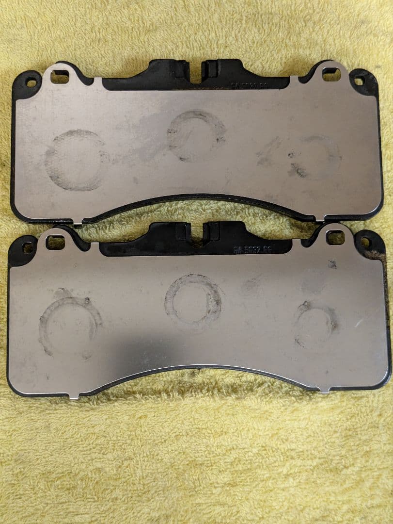 n*f様 【レクサス RCF/GSF】純正ブレンボブレーキパッドＦ·Rセット