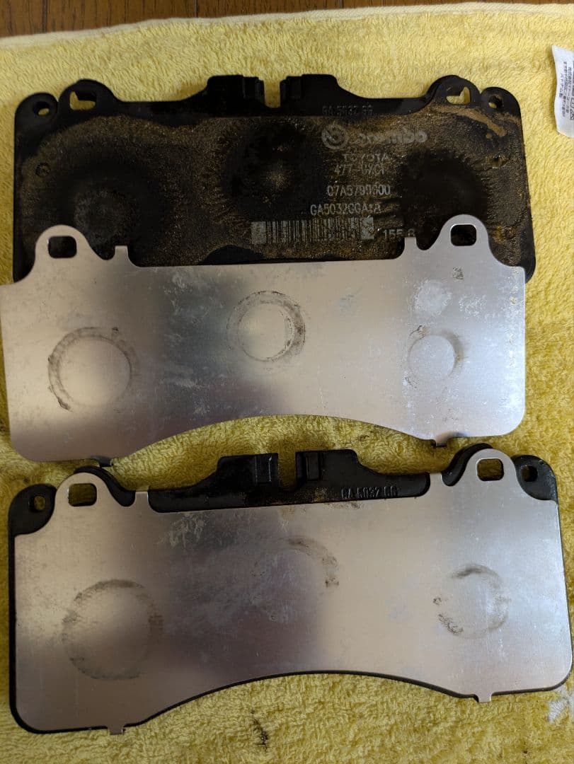 n*f様 【レクサス RCF/GSF】純正ブレンボブレーキパッドＦ·Rセット