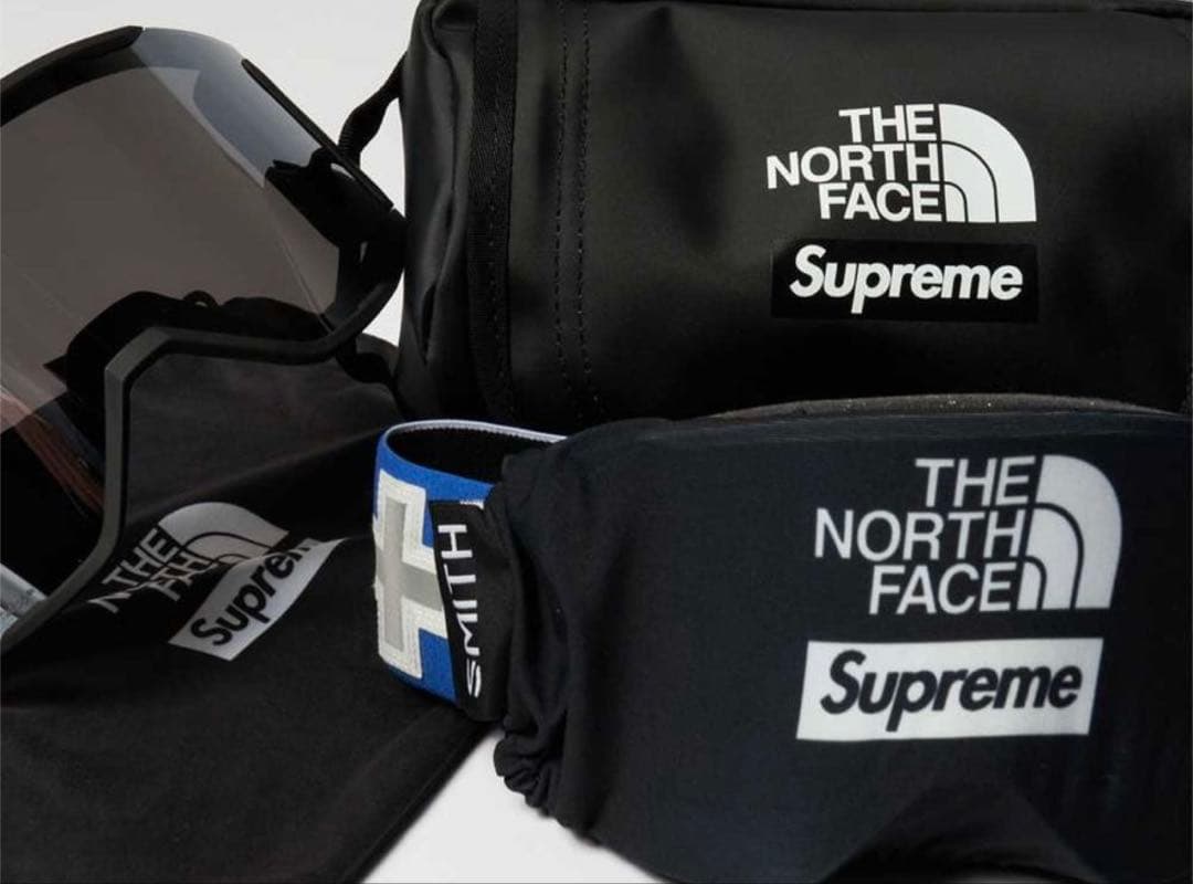 スキー・スノーボードアクセサリー Supreme TheNorthFace Smith RescueGoggles
