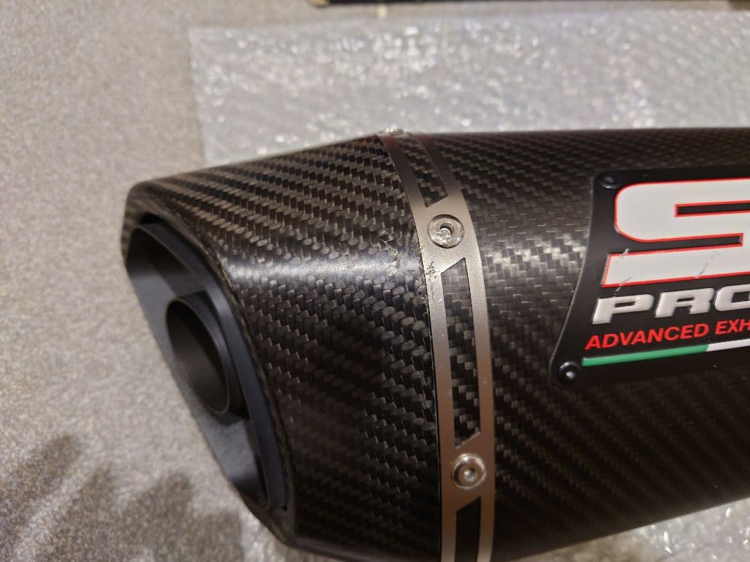 R1250RS SC-PROJECT- SC1-R スリップオン（箱入り）