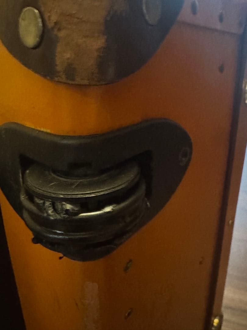 グローブトロッター スーツケース　オレンジ　18インチ