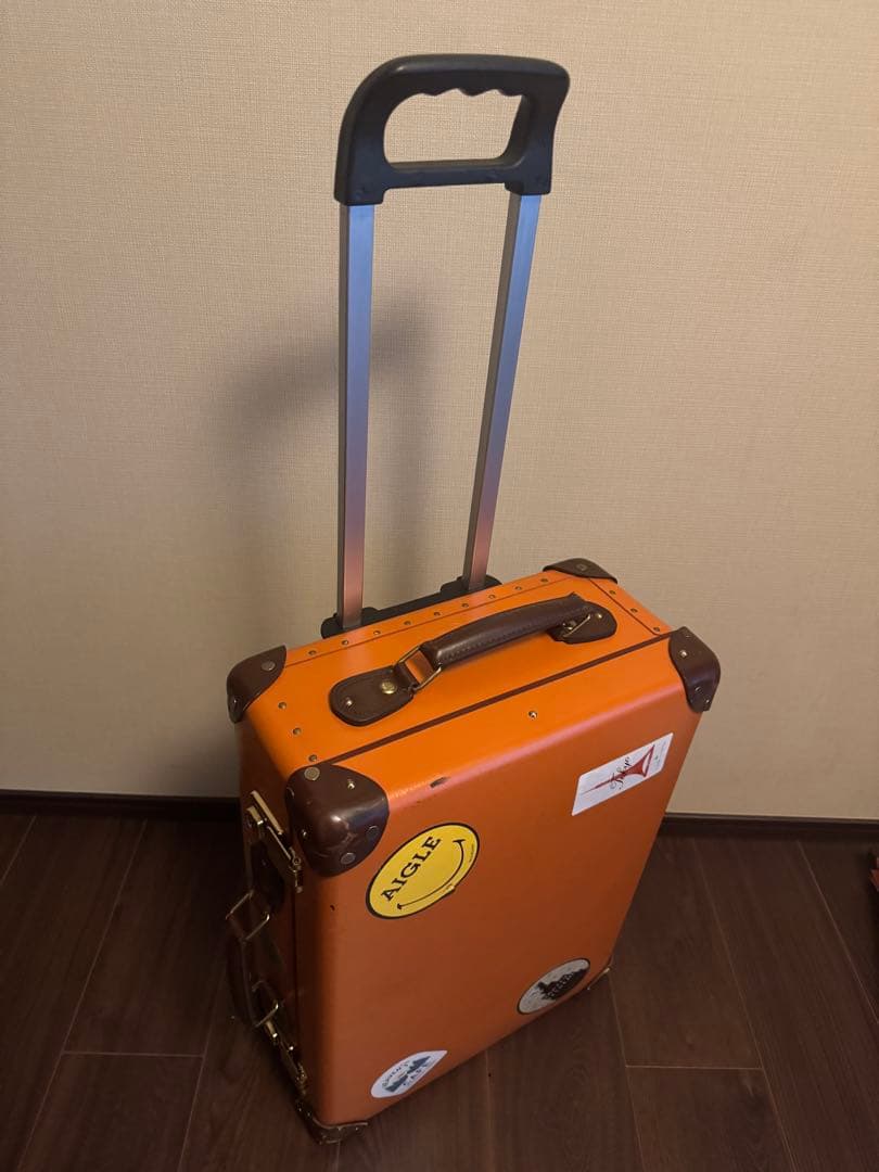 グローブトロッター スーツケース　オレンジ　18インチ
