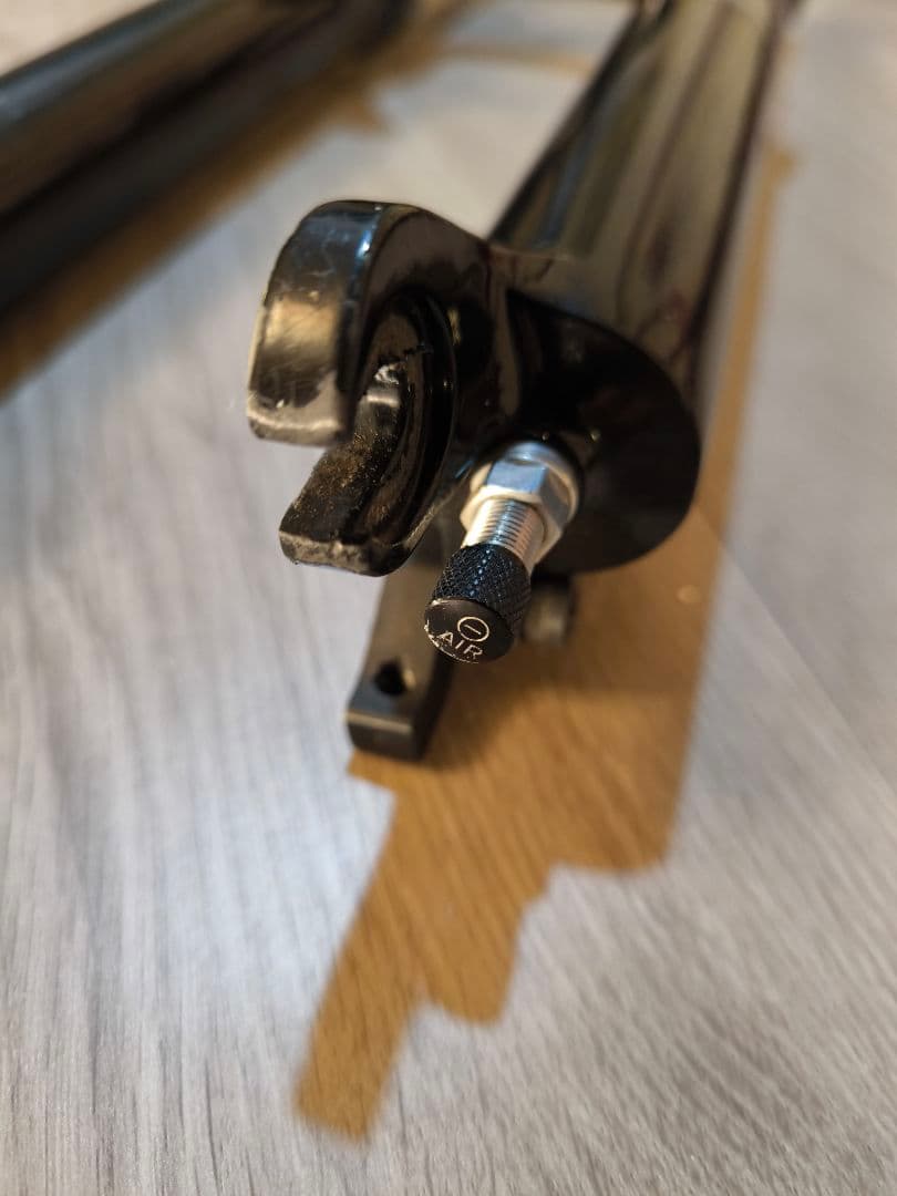 【名機・軽量】RockShox Reba SL Dual Air 26インチ