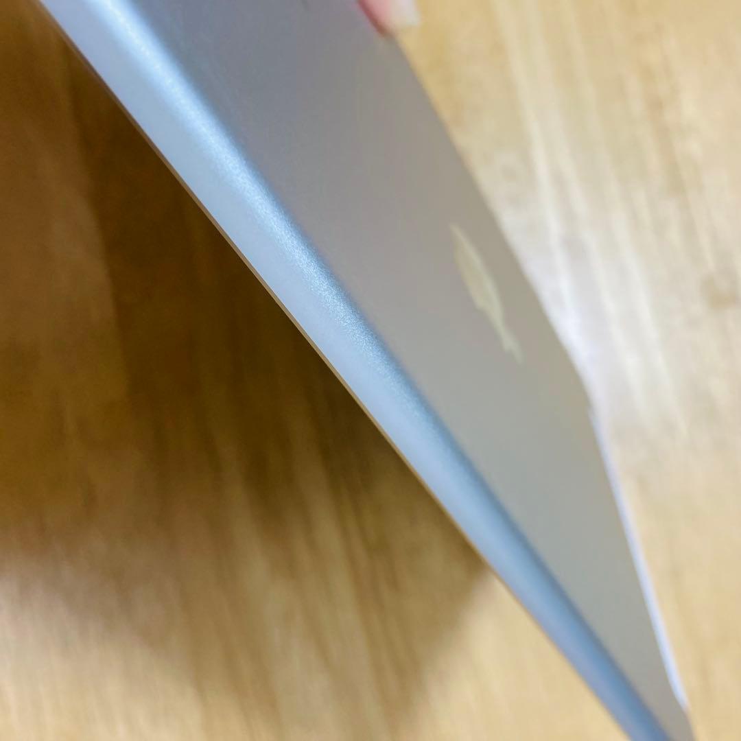 お*か様 Apple ipad mini4 128gb wi-fiモデル　タブレ