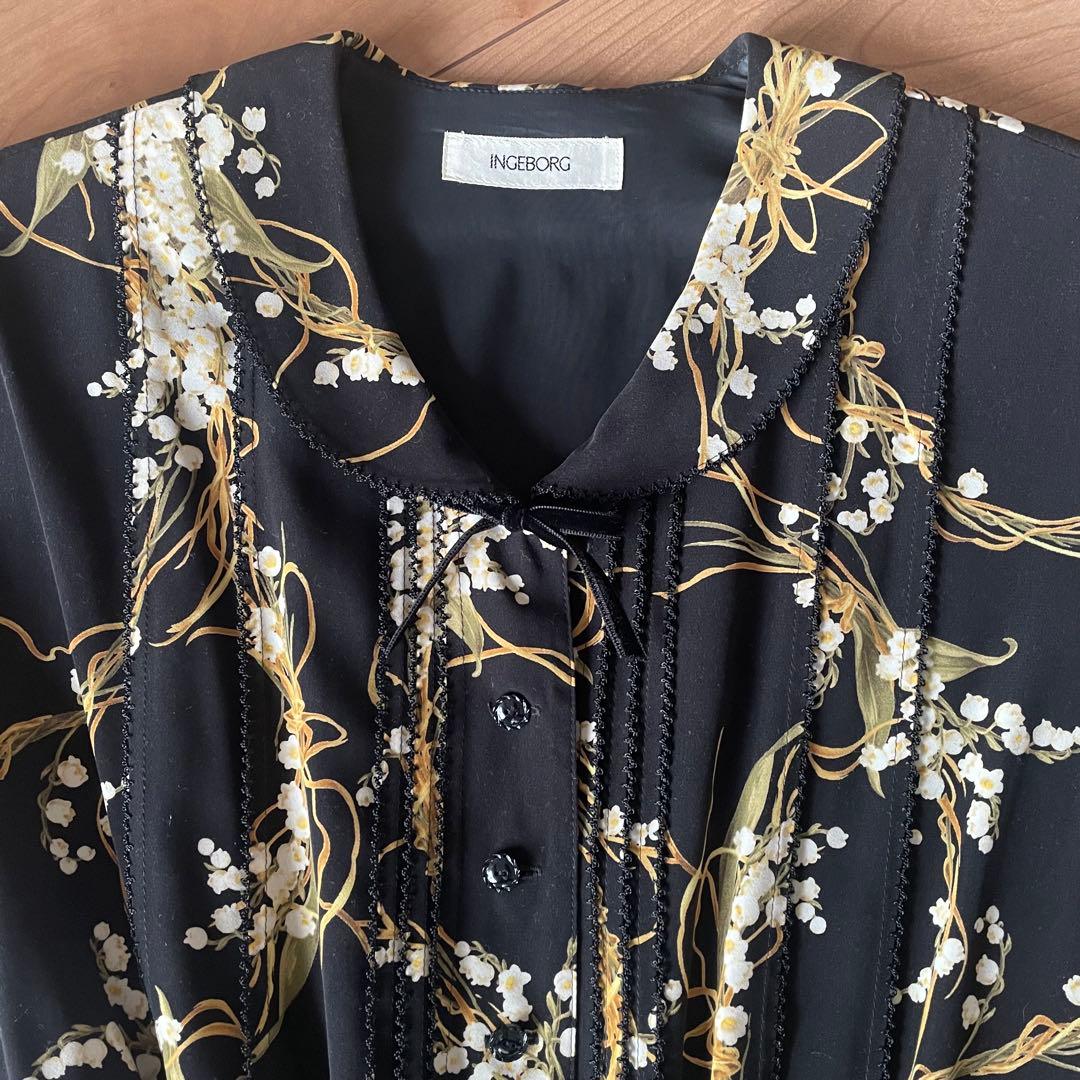 INGEBORG すずらん柄 花柄　七分袖 ロングワンピース