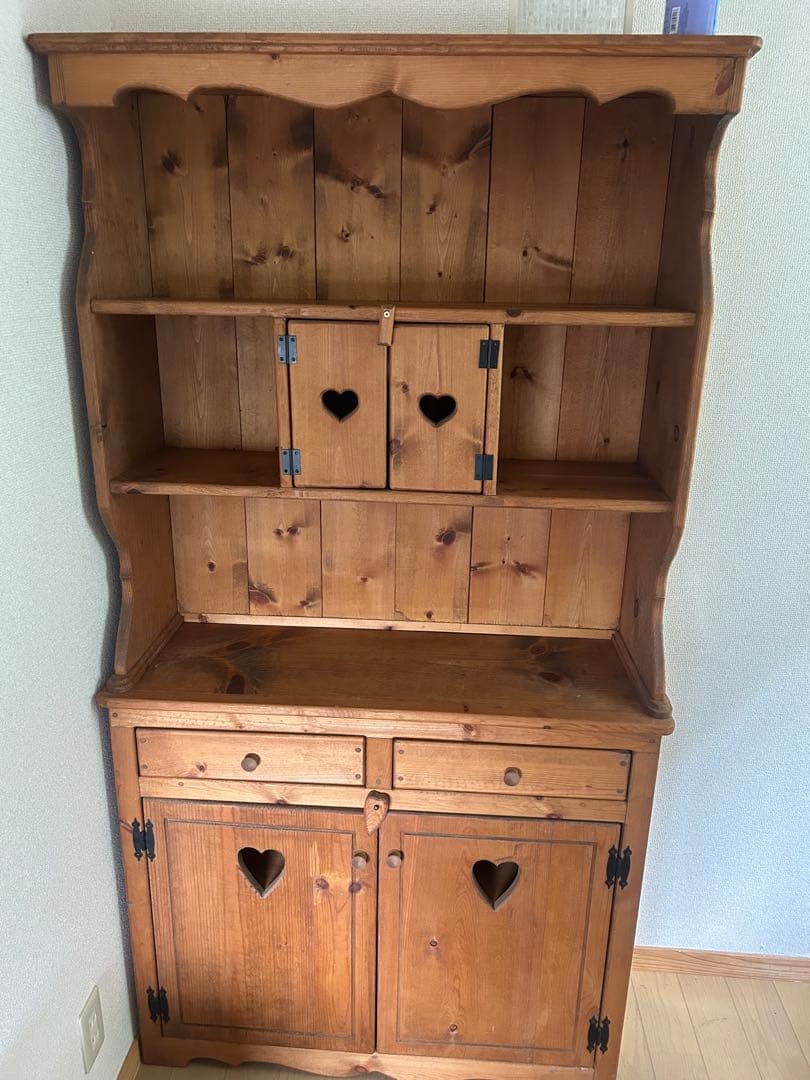 オーダーメイドカップボード木製ハート型取っ手付き収納棚【今月中】