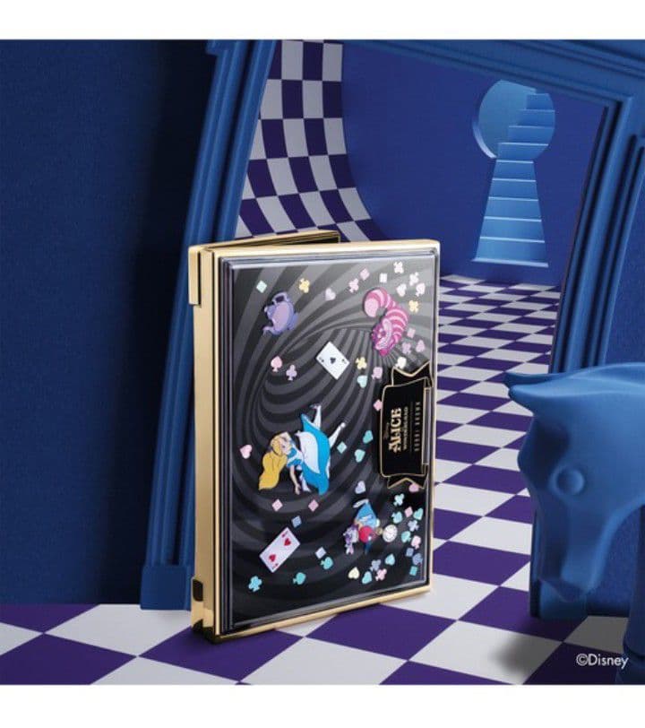 【超人気】アリス イン ワンダーランド アイシャドウ パレット【2025】