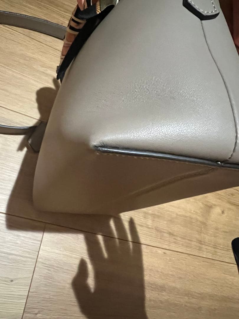 【極美品】FENDI バイザウェイ　ラッピー　スカーフ