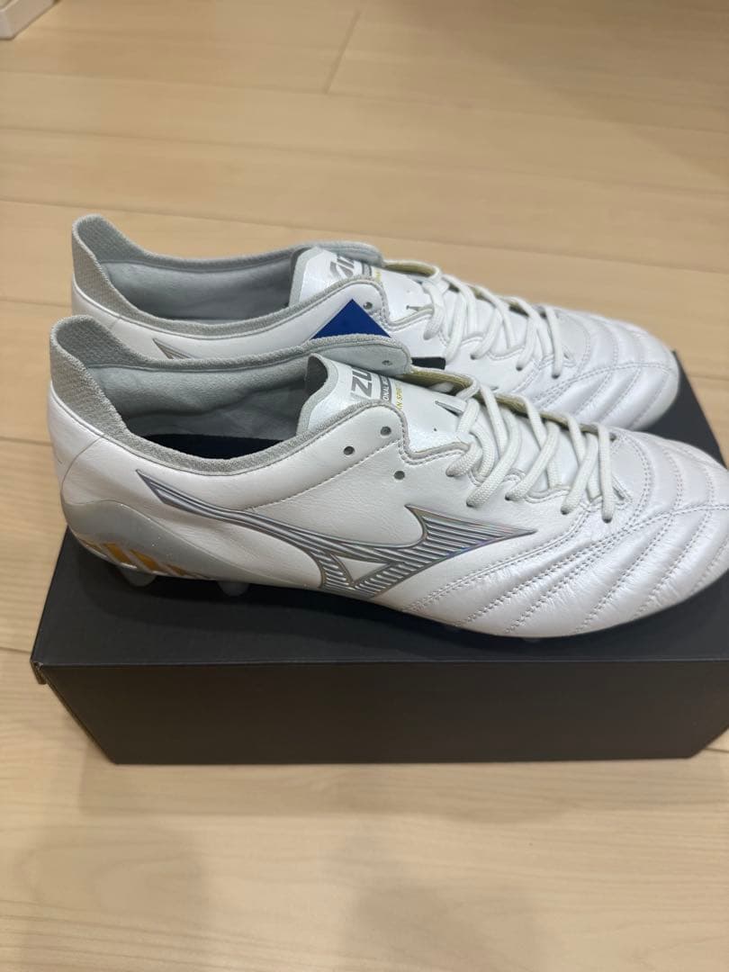 ミズノ モレリアネオ3JAPAN 新品 26.0cm