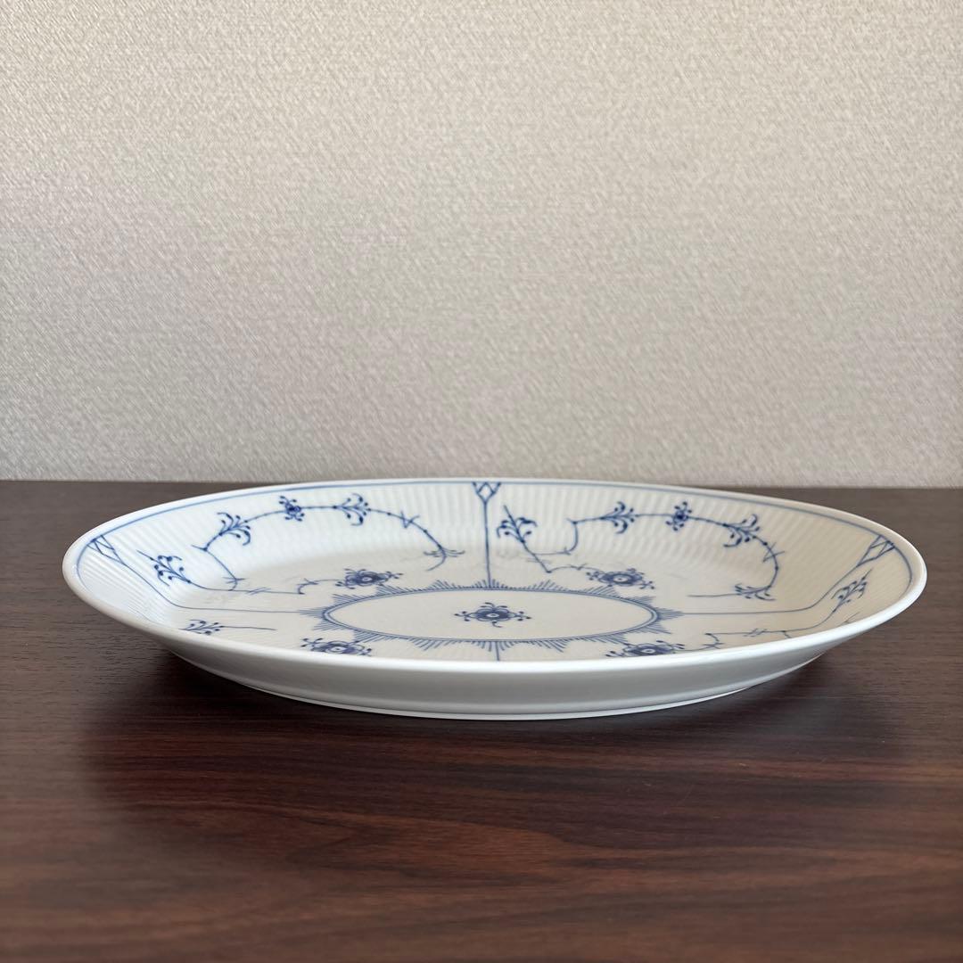 ロイヤルコペンハーゲン ブルーフルーテッド プレイン オーバルプレート 1枚