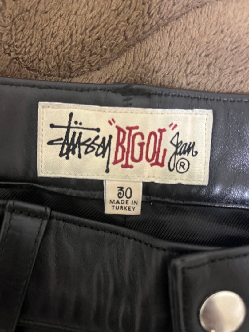 【878】Stussy BIG OL' SHORT LEATHER
