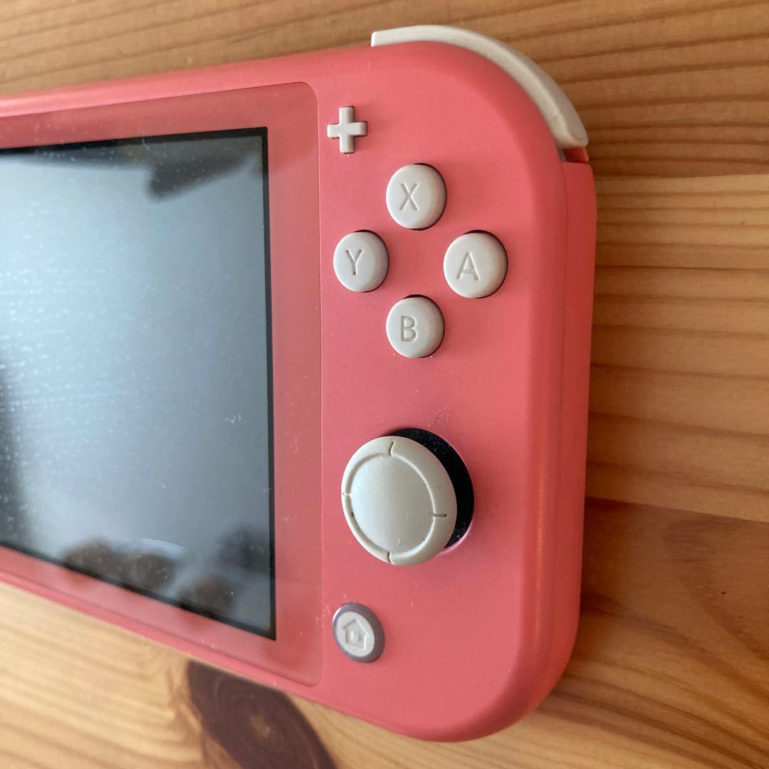 任天堂スイッチライト コーラル　難あり