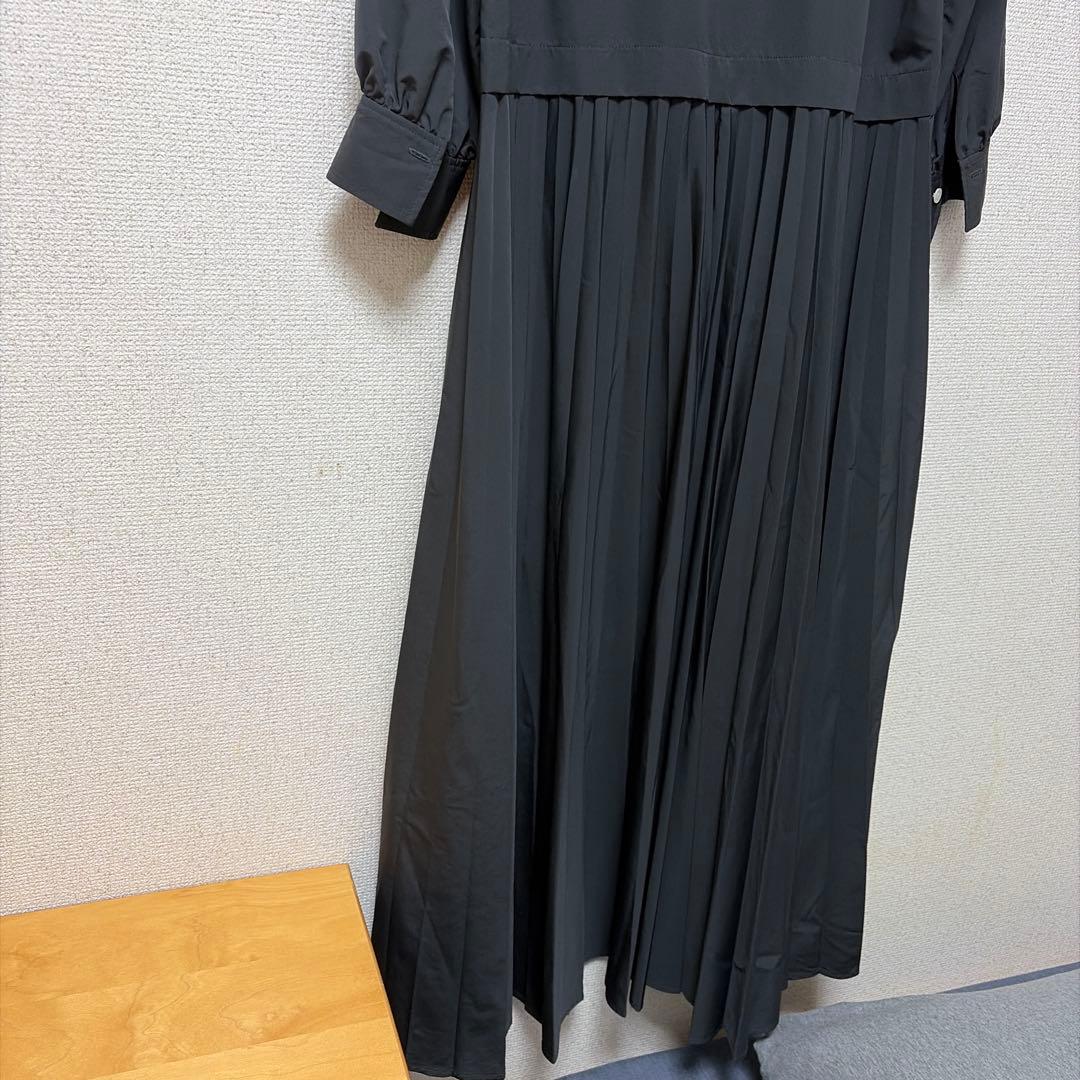 おススメ‼️Ballsey スパンブロード バックプリーツシャツワンピース　グレー