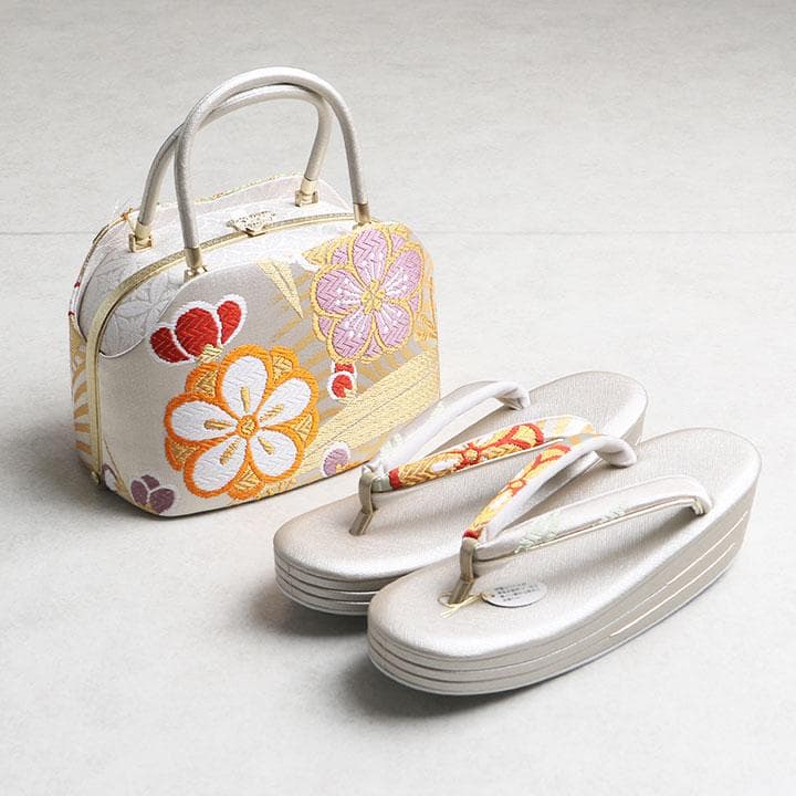 【新品】世美庵 謹製 正絹 西陣織草履バッグセット 24cm 古典柄 03217