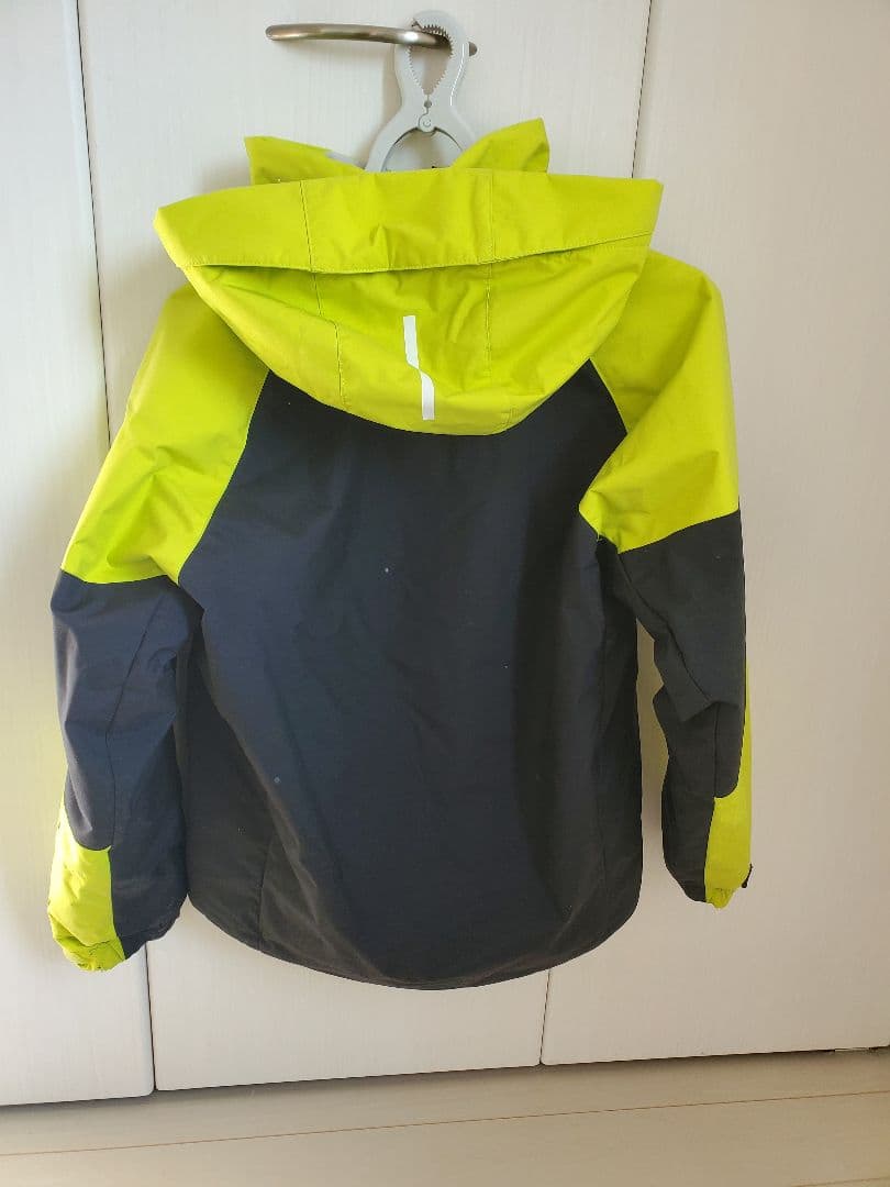 DESCENTE スキーウェア　上下セット　調整機能付き　150