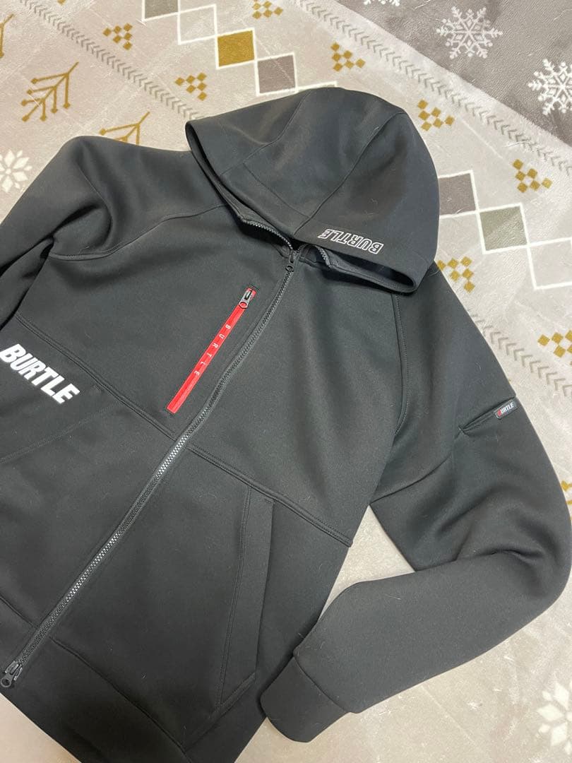 BURTLE エアーテックフーデイ上下セットアップ　ブラック　Lサイズ