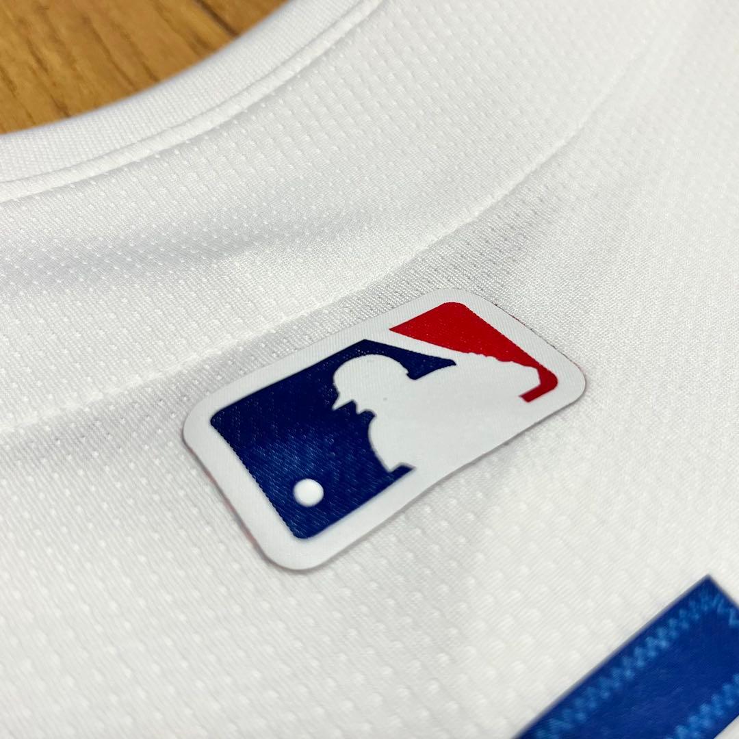 【新品タグ付き】大谷翔平　リミテッドユニフォーム　ドジャース　Mサイズ　ホーム