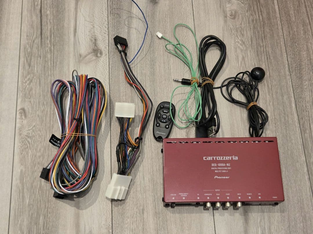 Pioneer DEQ-1000A-MZ カーオーディオアンプ