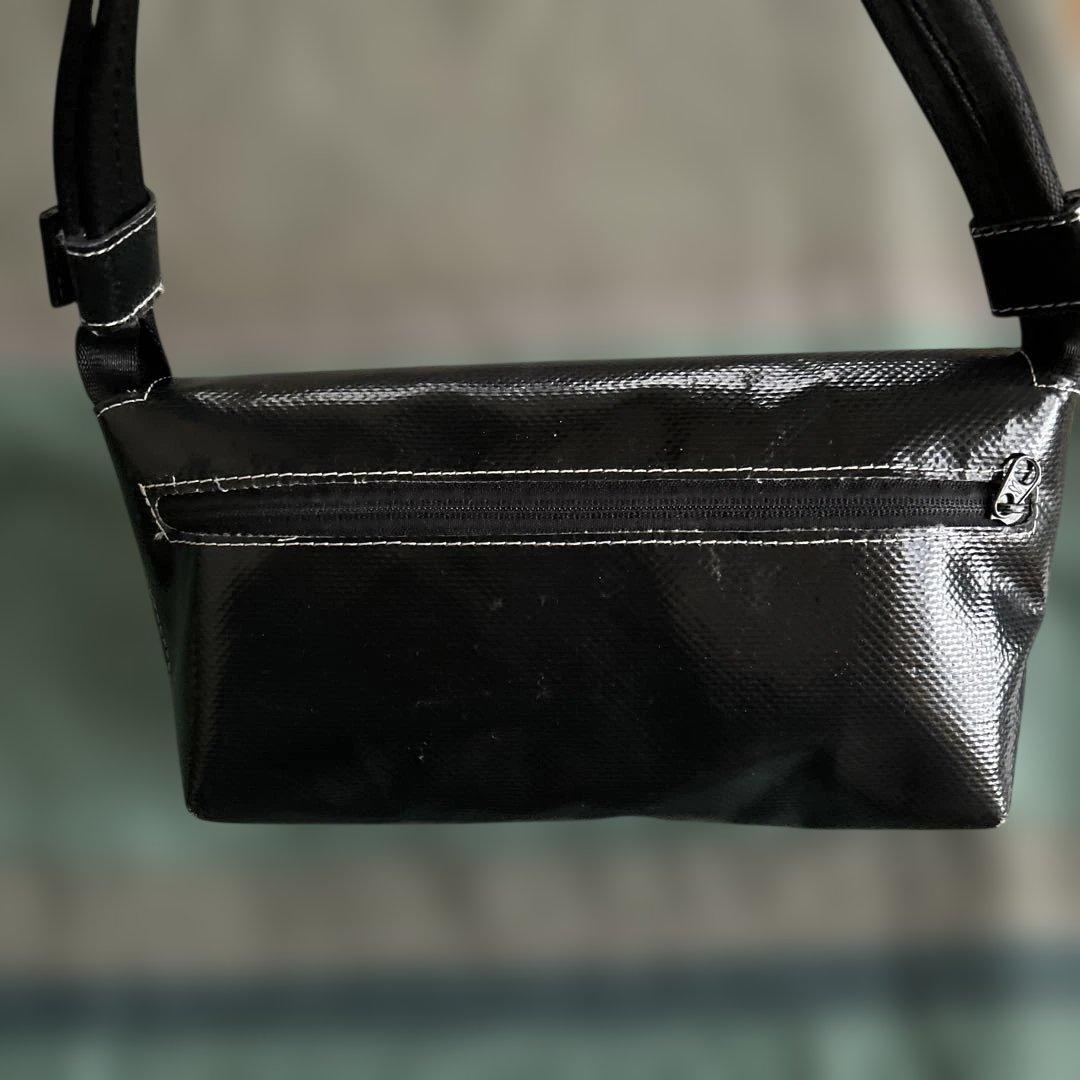 フライターグ　バックLAURA F71 廃盤品