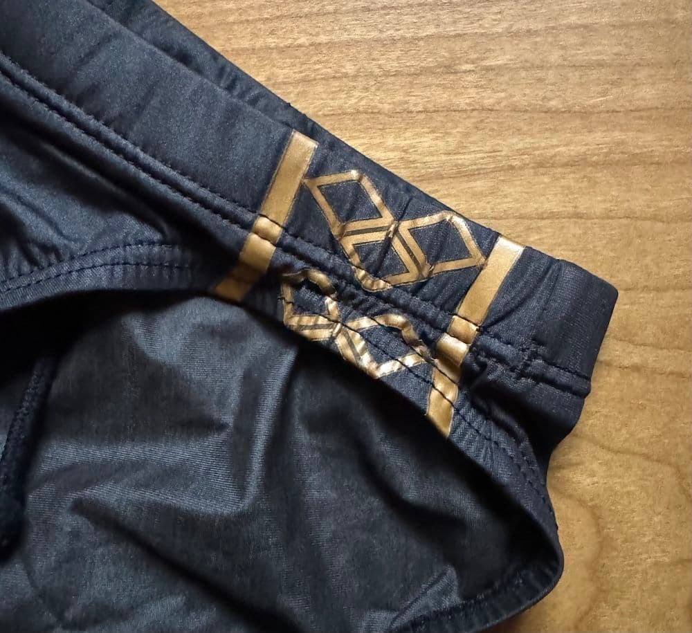 【激レア】arena X-FLAT ARN-2025 翔泳伝説 競パン SS