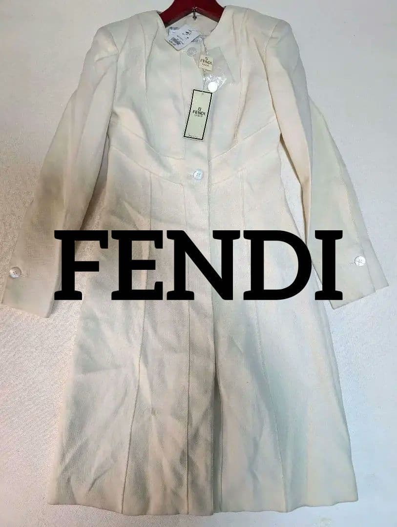 定価25万 FENDI 未使用タグ付き ハイラグジュアリーウールコート