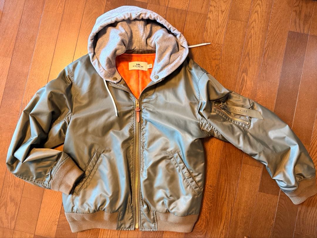 COACH コーチ　ma-1 フライトジャケット　カーキ／オリーブ週末限定値下げ