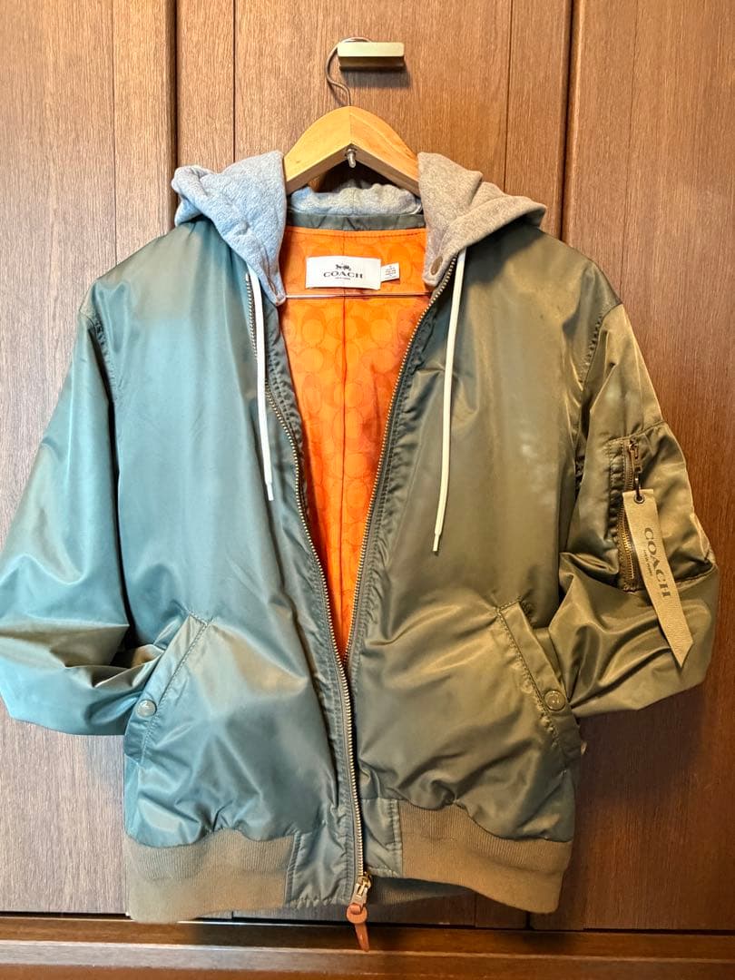 COACH コーチ　ma-1 フライトジャケット　カーキ／オリーブ週末限定値下げ