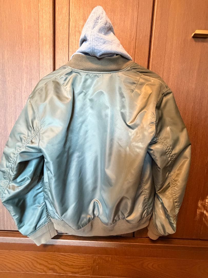 COACH コーチ　ma-1 フライトジャケット　カーキ／オリーブ週末限定値下げ