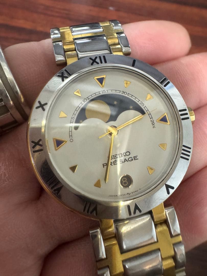 SEIKO PRE-SAGE ムーンフェイズ 時計 稼動品　新品電池✨