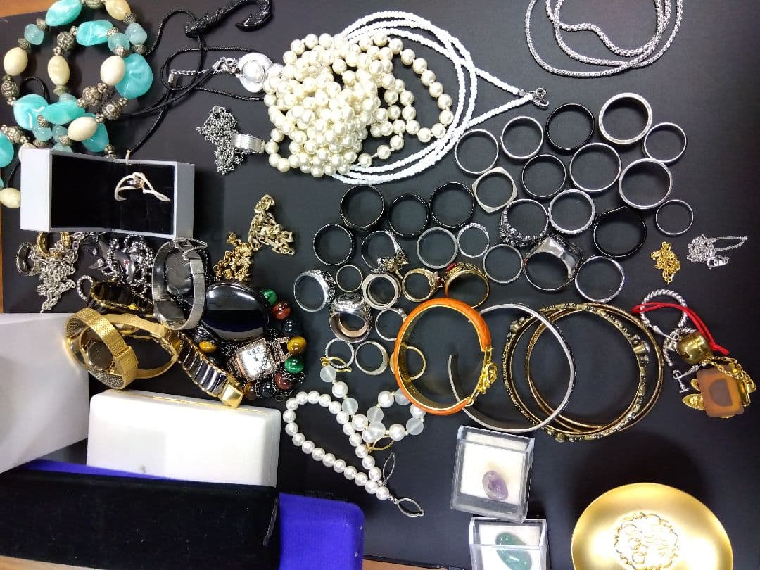 う*)様 アクセサリー　イミテーション　まとめ売り　メッキ　シルバー