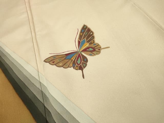 格安！値下げ！斉藤三才　 ベージュ蝶々グラデ　訪問着