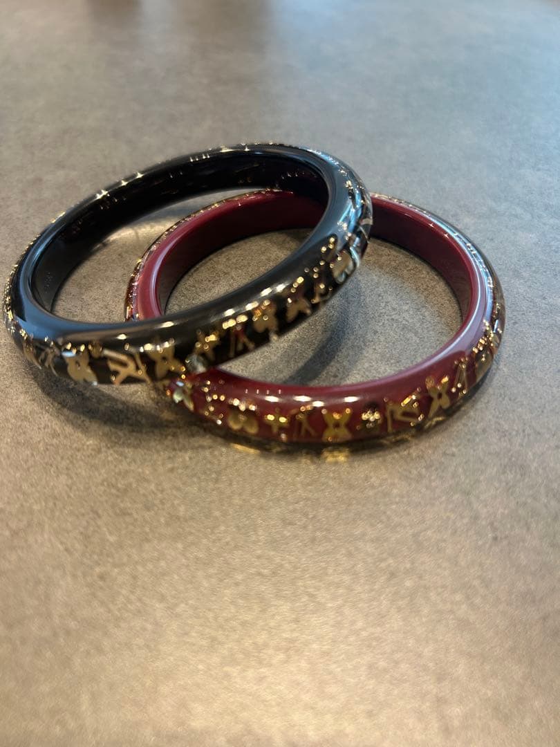 ルイ ヴィトン LOUIS VUITTON えんじバングル