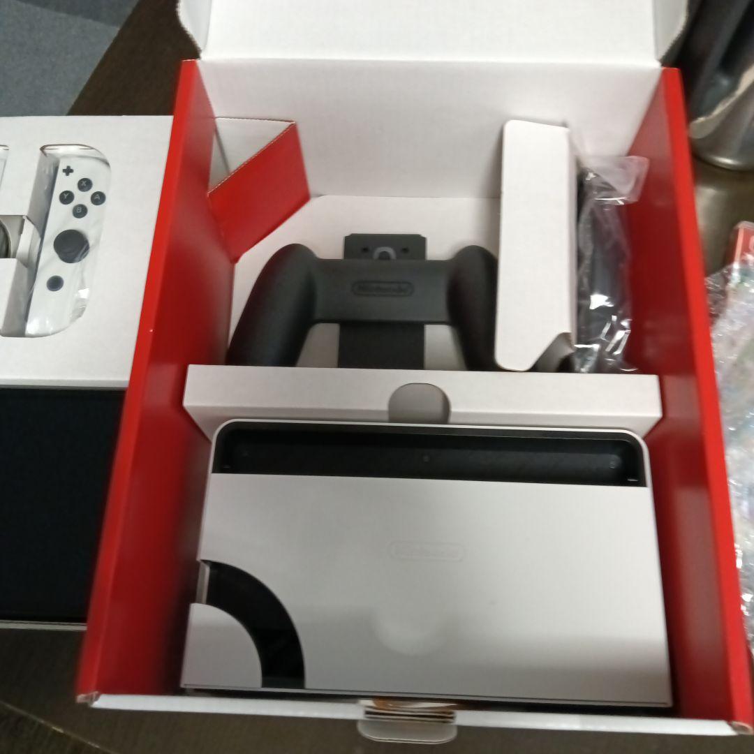 値下げ！ Switch 有機ELモデル 本体、コントローラー2台