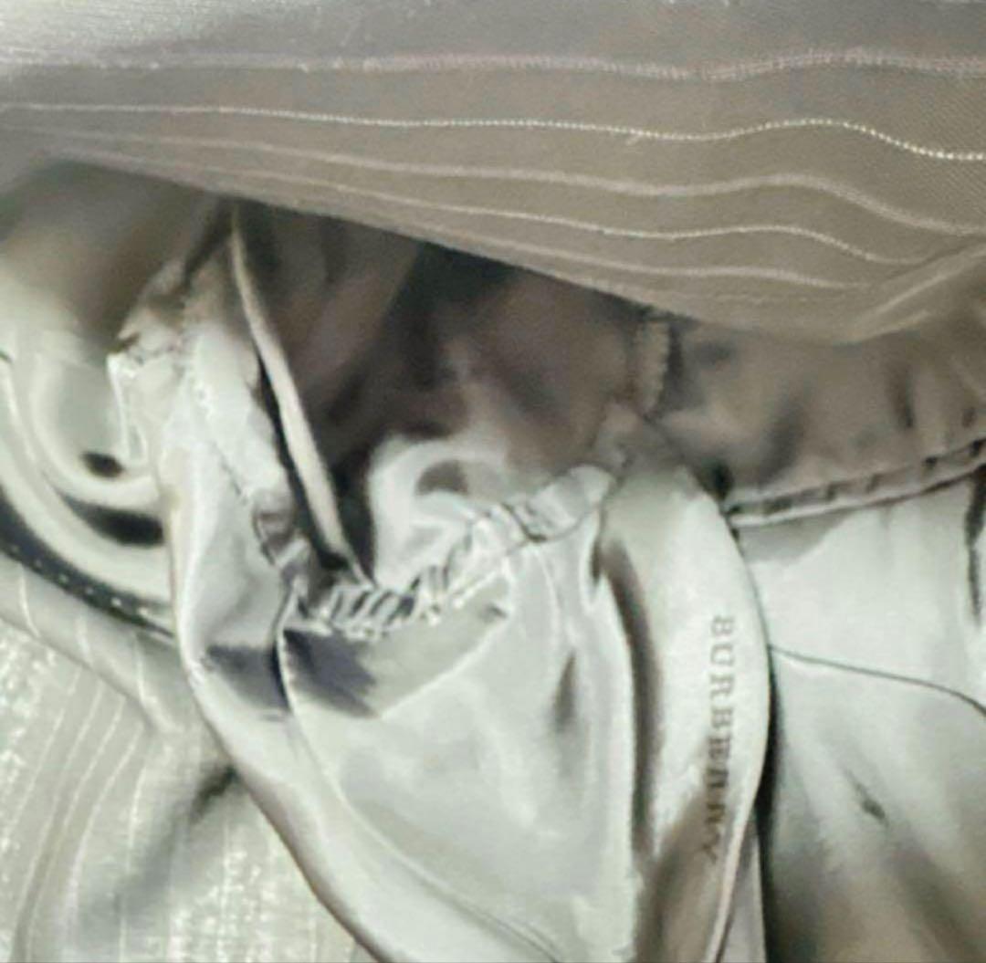 BURBERRY LONDON ストライプ 背抜き 裏地ロゴ 薄手