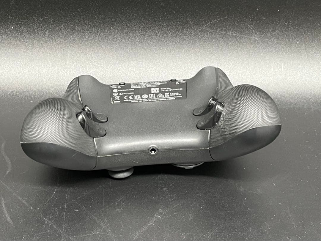 ◇RAZER WOLVERINE V3PRO コントローラー　RZ06-0520