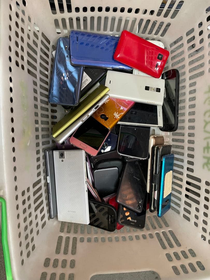 スマホジャンク　5.5kgまとめ売り　36台