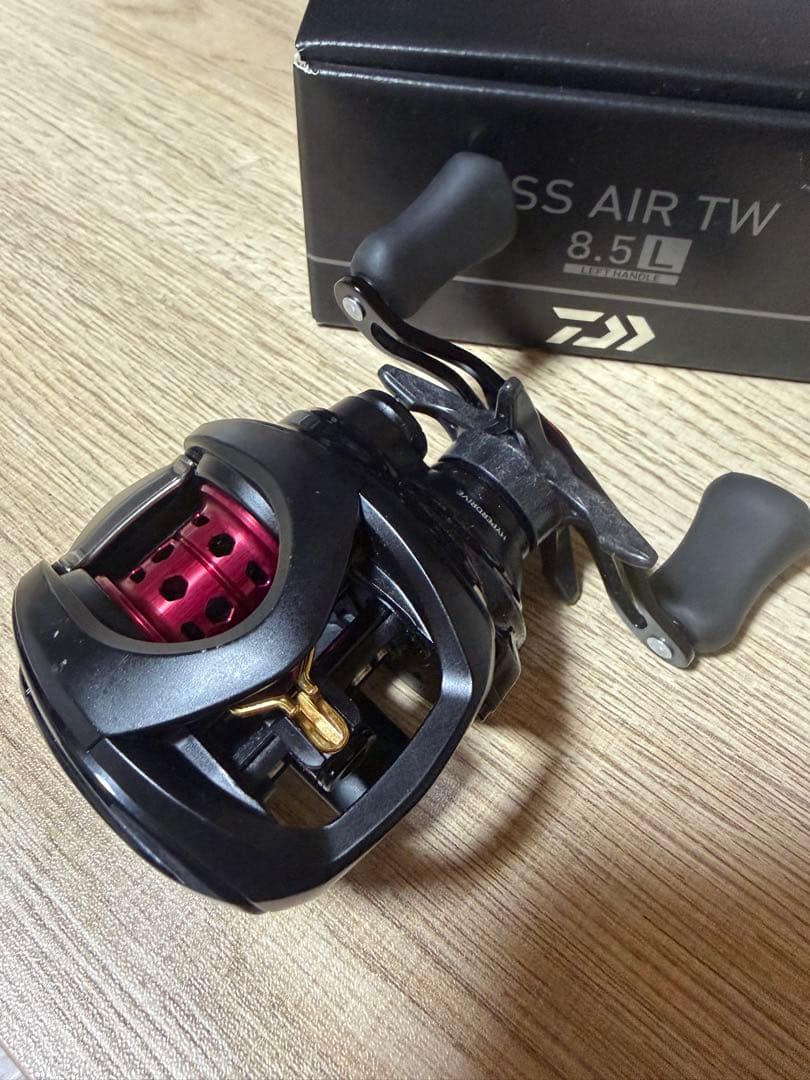 Daiwa SS AIR TW 8.5L ベイトリール