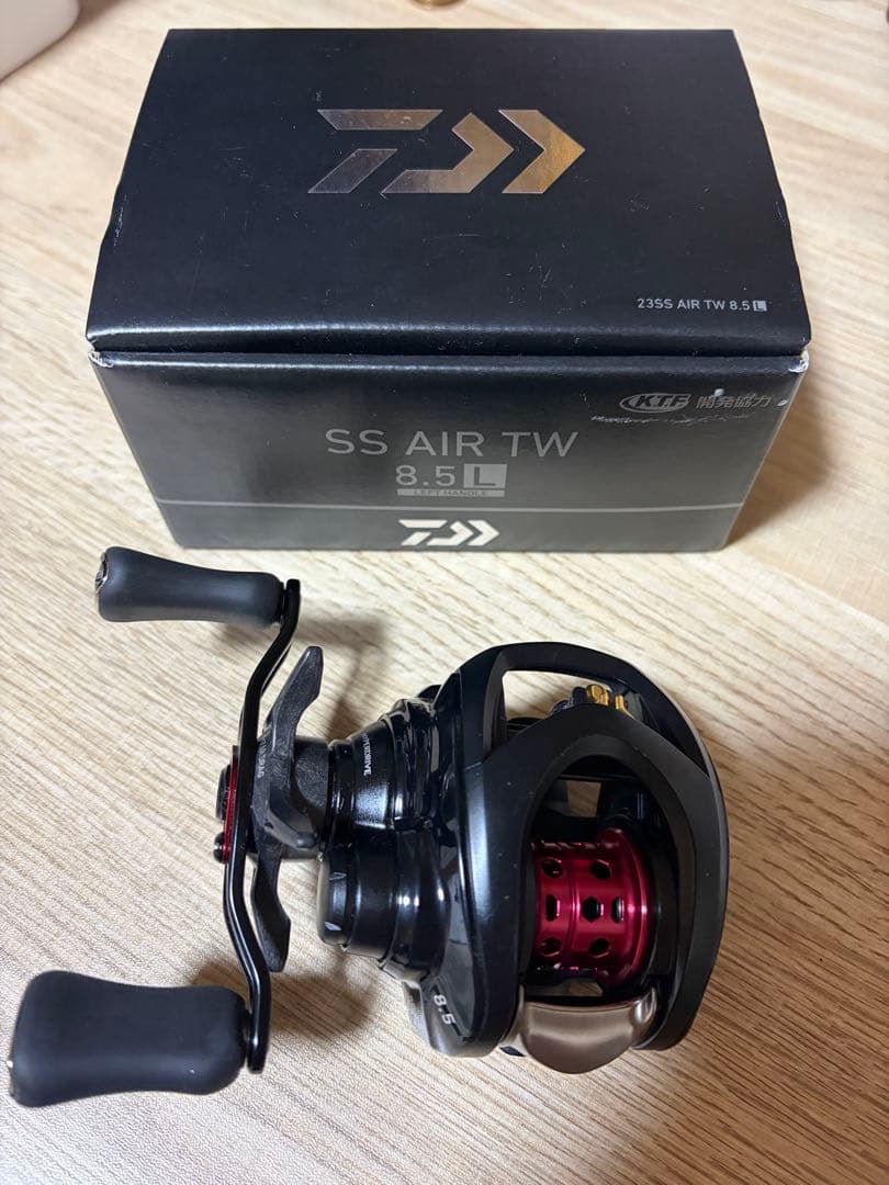 Daiwa SS AIR TW 8.5L ベイトリール