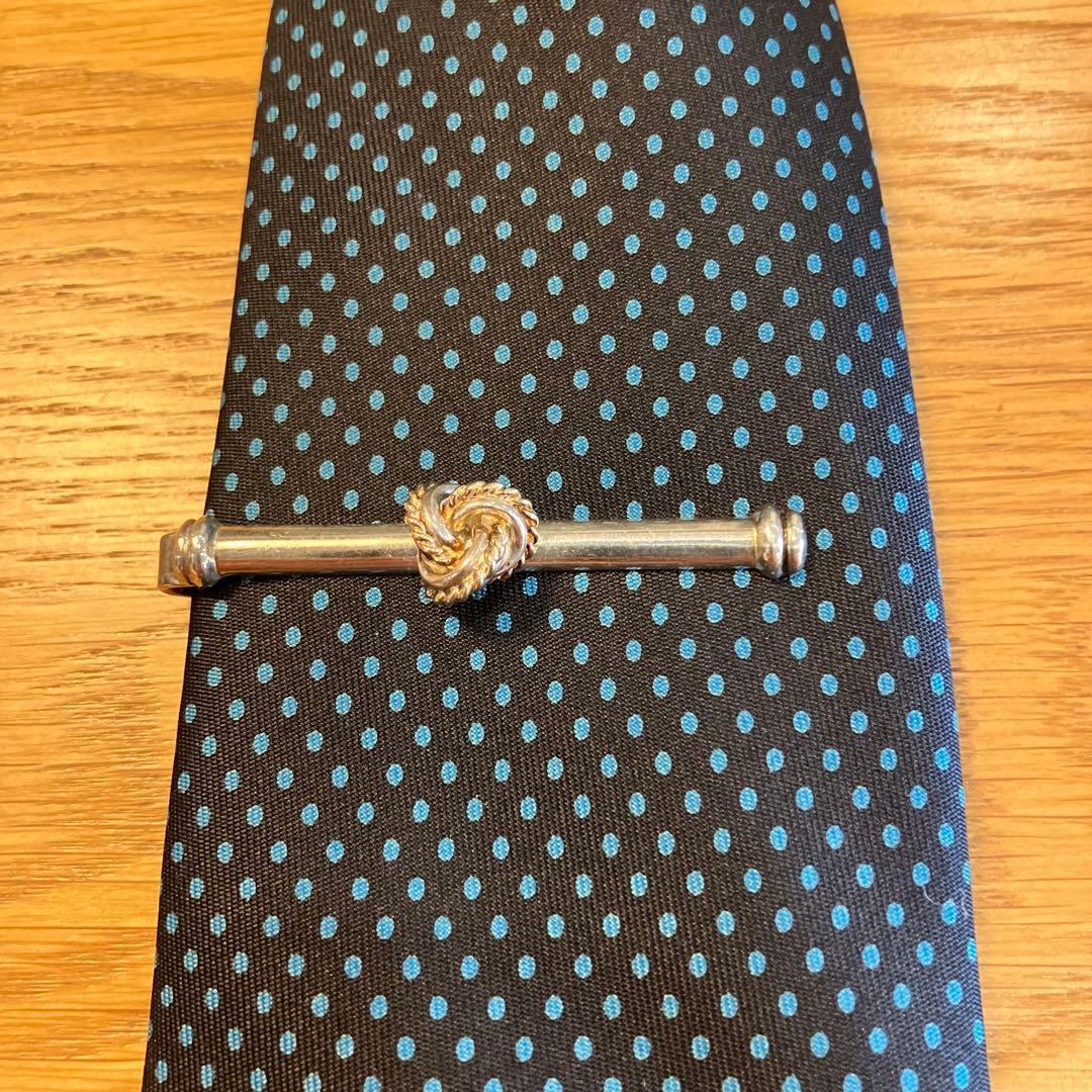 【ティファニー】ネクタイピン　ツイストノット　シルバー　ゴールド　メンズ