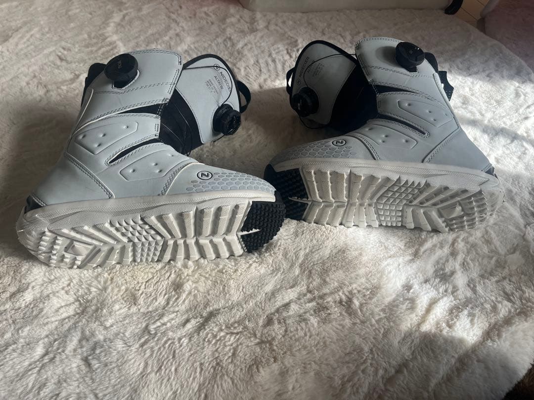 23-24Nidecker ALTAIW 23.5CLOUD スノーボードブーツ