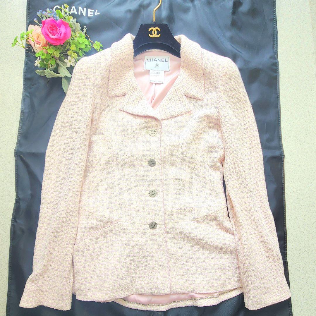 【極上美品】CHANEL 00C ツィードジャケットロゴ ボタン ペプラム
