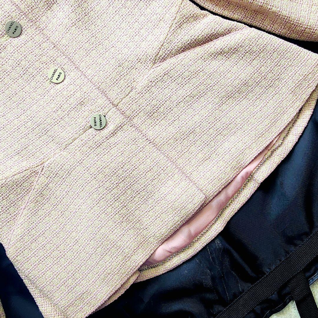 【極上美品】CHANEL 00C ツィードジャケットロゴ ボタン ペプラム