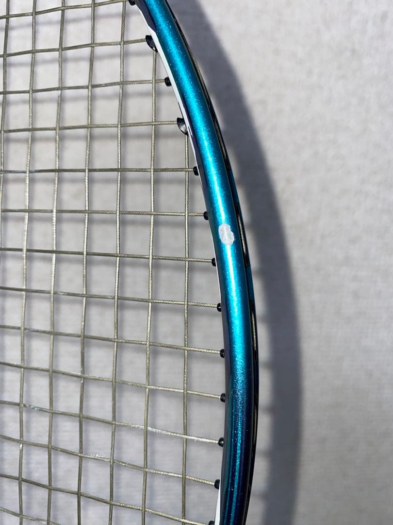 ヨネックス　ナノフレア　700