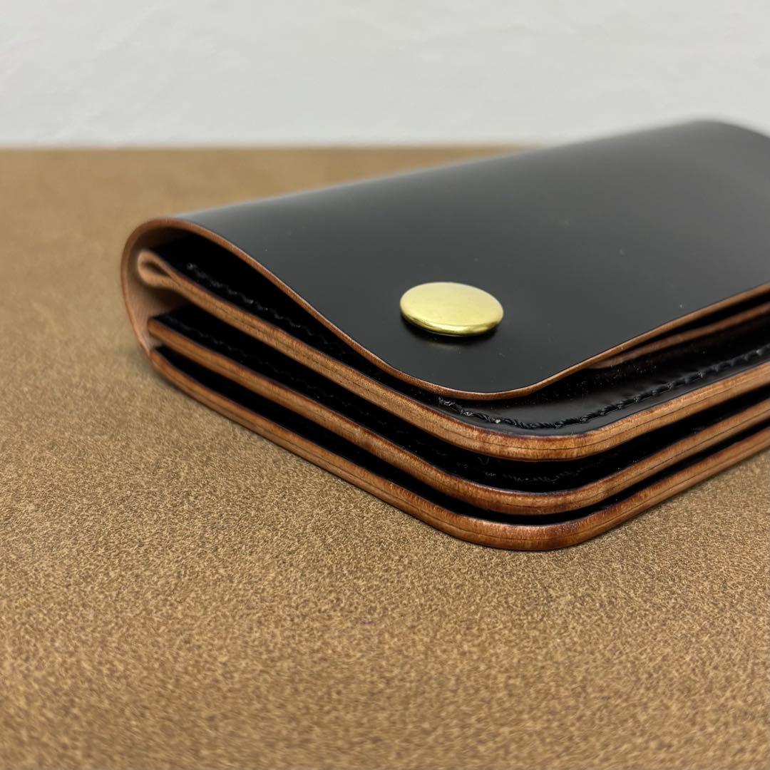 コードバン　トラッカーウォレット　ミドル　黒　3層　新喜皮革