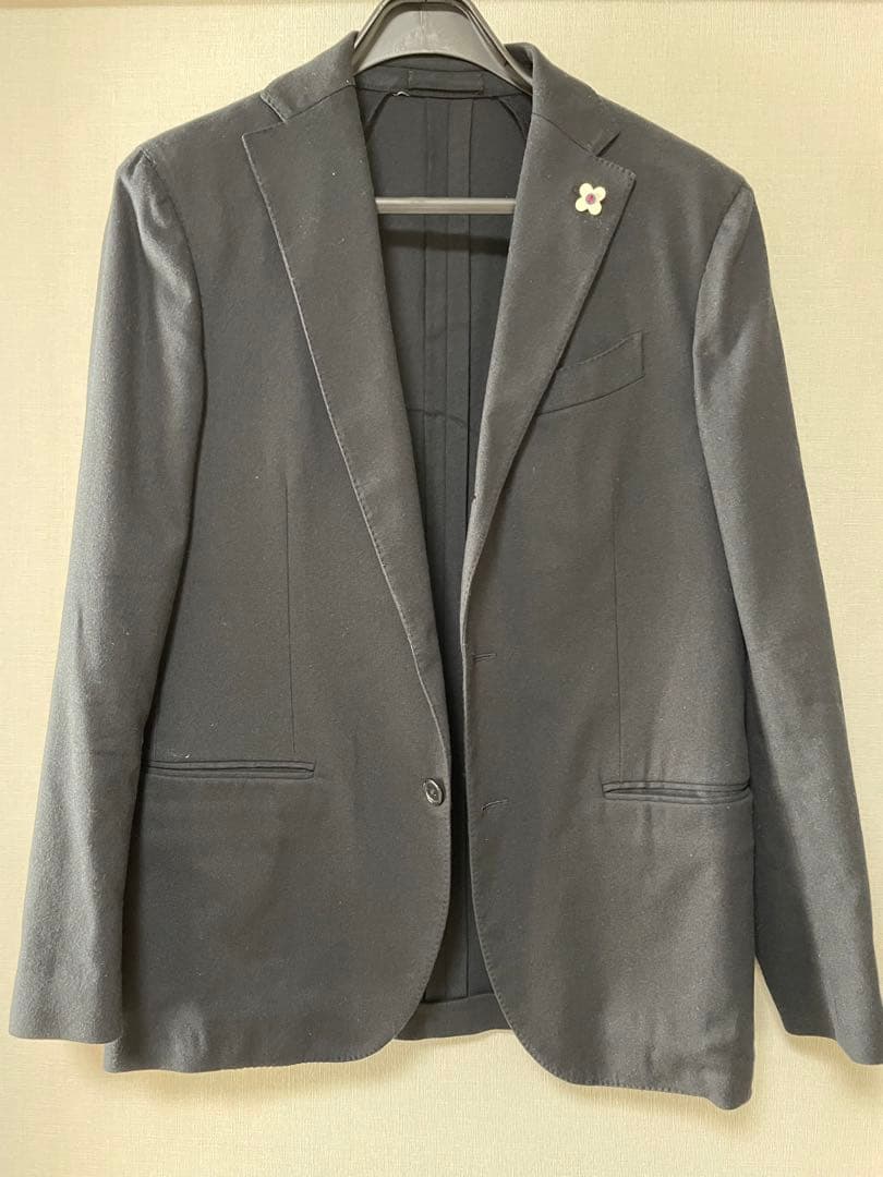 dondon　ラルディーニ　スーツ