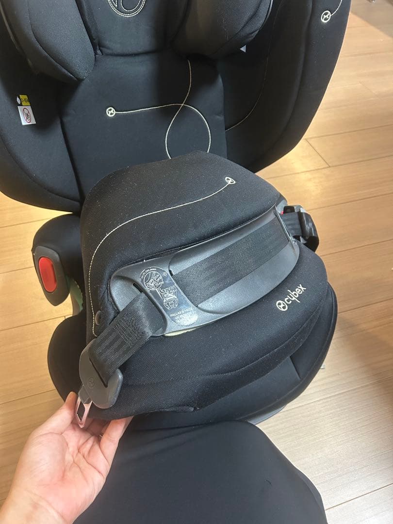 【美品】Cybex PALLASG i-SIZE ムーンブラック