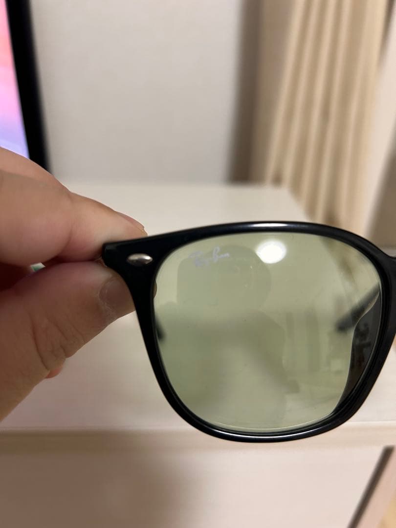 Ray-Ban RB 4258-F サングラス ブラック